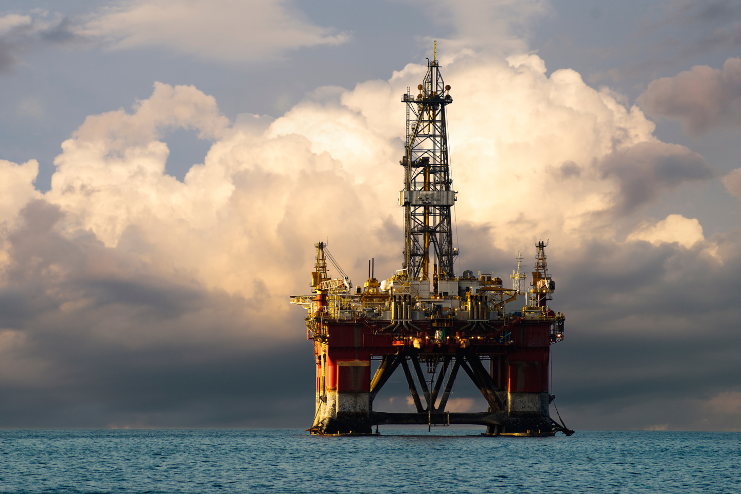 North Sea rig storm no logo Adobestock 157354479